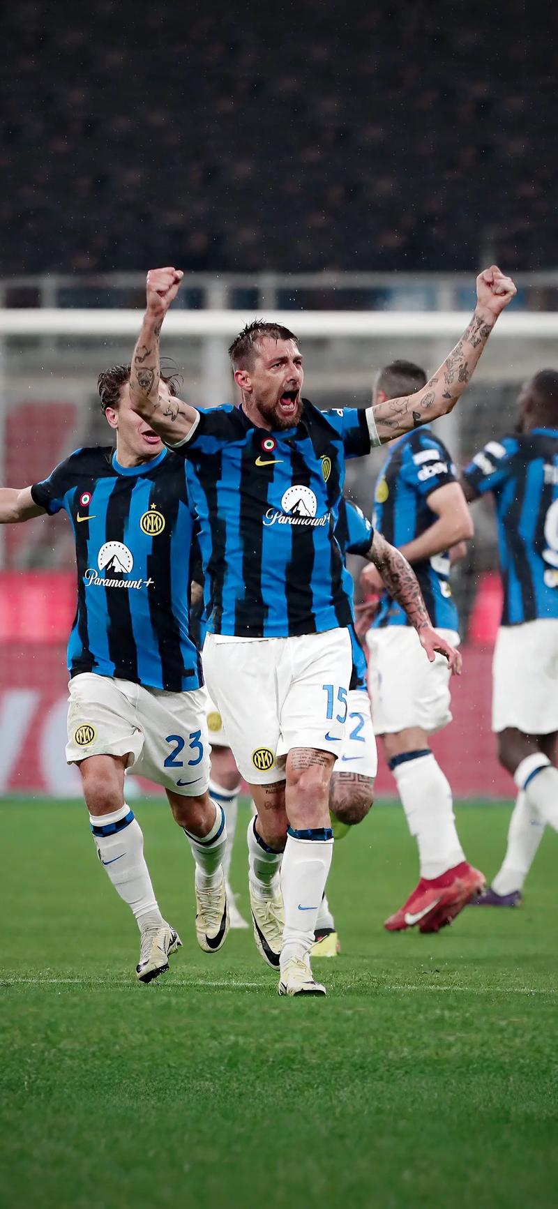 [流言板]LBJ＞MJ！格林：乔丹有皮蓬，而詹姆斯却能带着德拉赢球