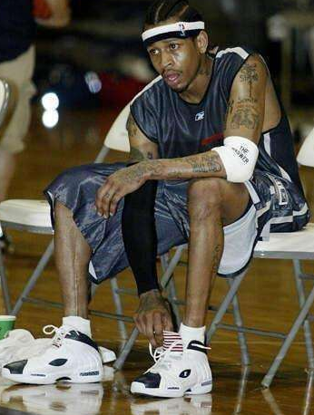 在此框架下 在此框架下